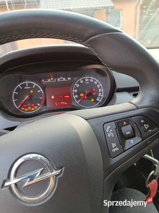 Sprzedam opel Corsa e 2017 świętokrzyskie Polichno