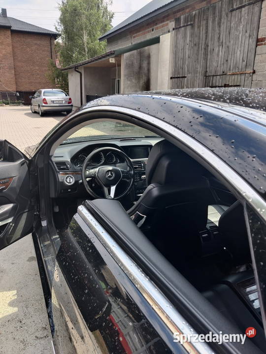Sprzedam Mercedesa W207 Coupe Brudzew