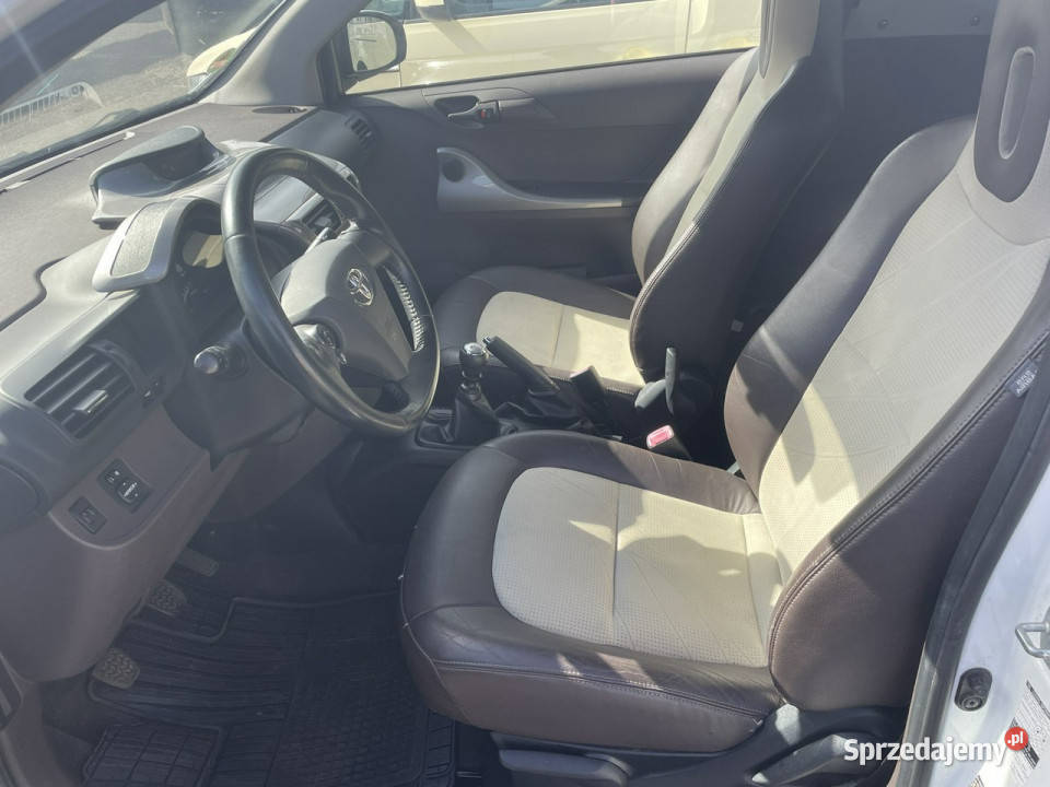 Toyota iQ Toyota iQ Klima 2/3 dolnośląskie