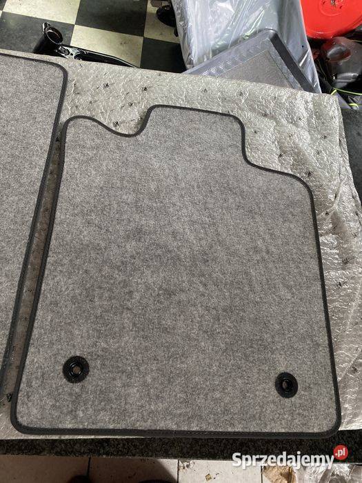 Opel Dywaniki Nowe Oryginalne 2 sztuki przód KPL wielkopolskie