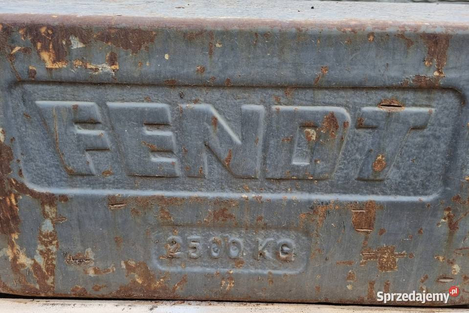 Oryginalny balast obciążnik na tuza Fendt 2500 Przedecz