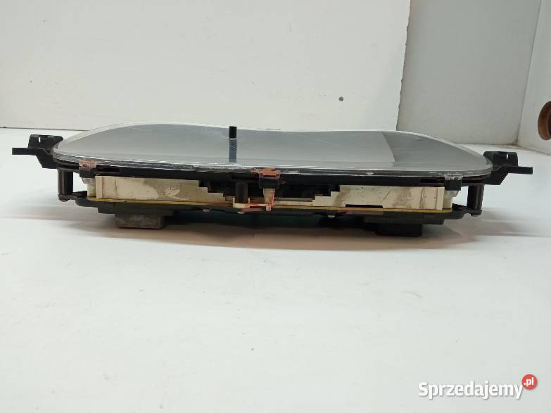 LICZNIK 248102185R Dacia Logan I 20042012 Liczniki i zegary świętokrzyskie