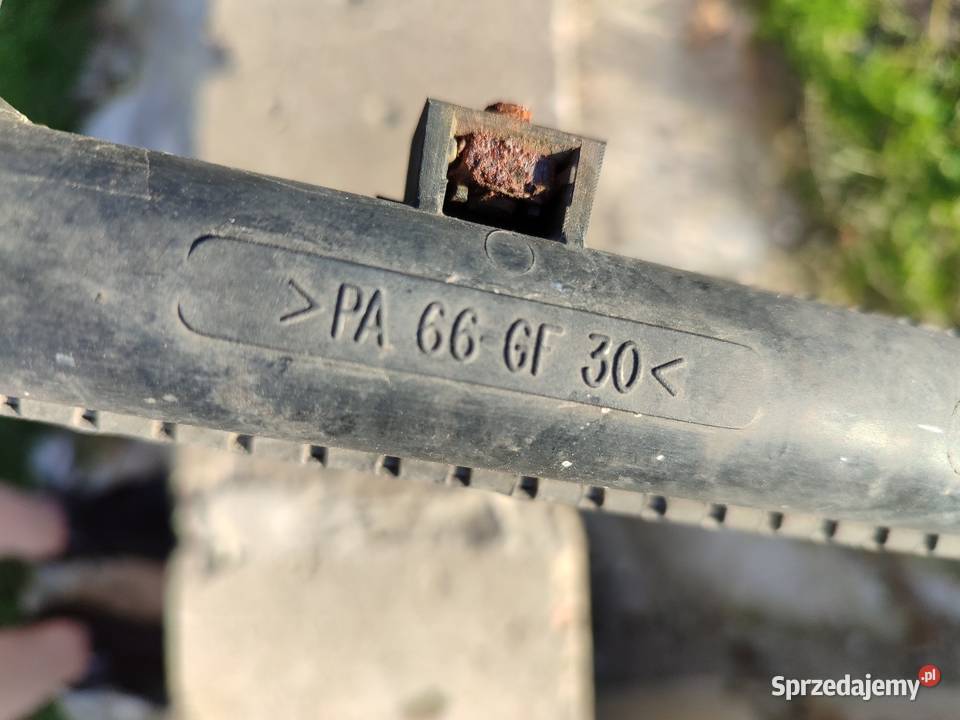 Chłodnica do toyoty Yaris Chłodnie wody sprzedam