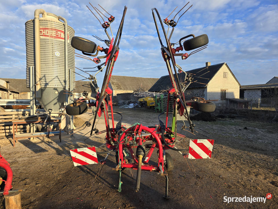 Przetrząsacz siana FELLA TH6606 DN 66 m Włosty