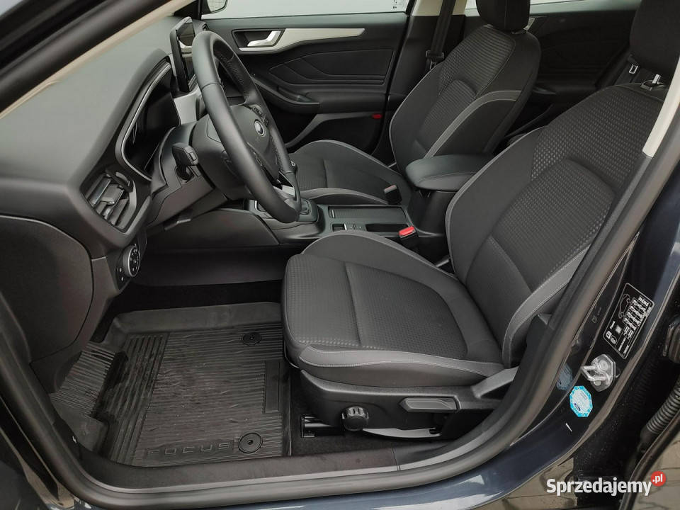 Ford Focus 15 Connected 120 ASO Pakiet ZimaVAT23 światła do jazdy dziennej Warszawa