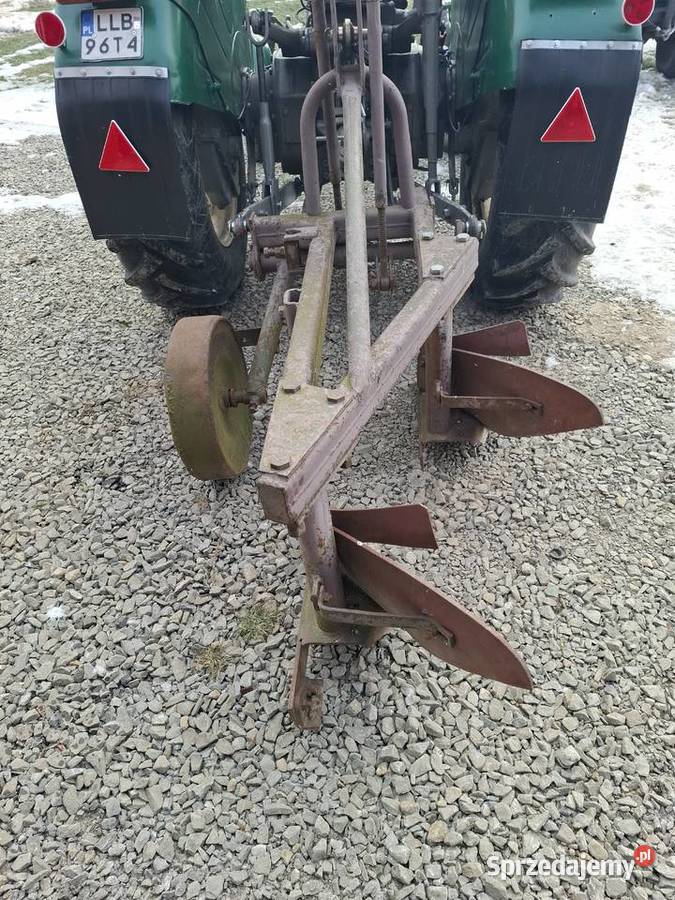 Sprzedam pług grudziądz 2 skibowy stary typ duży nieuszkodzony