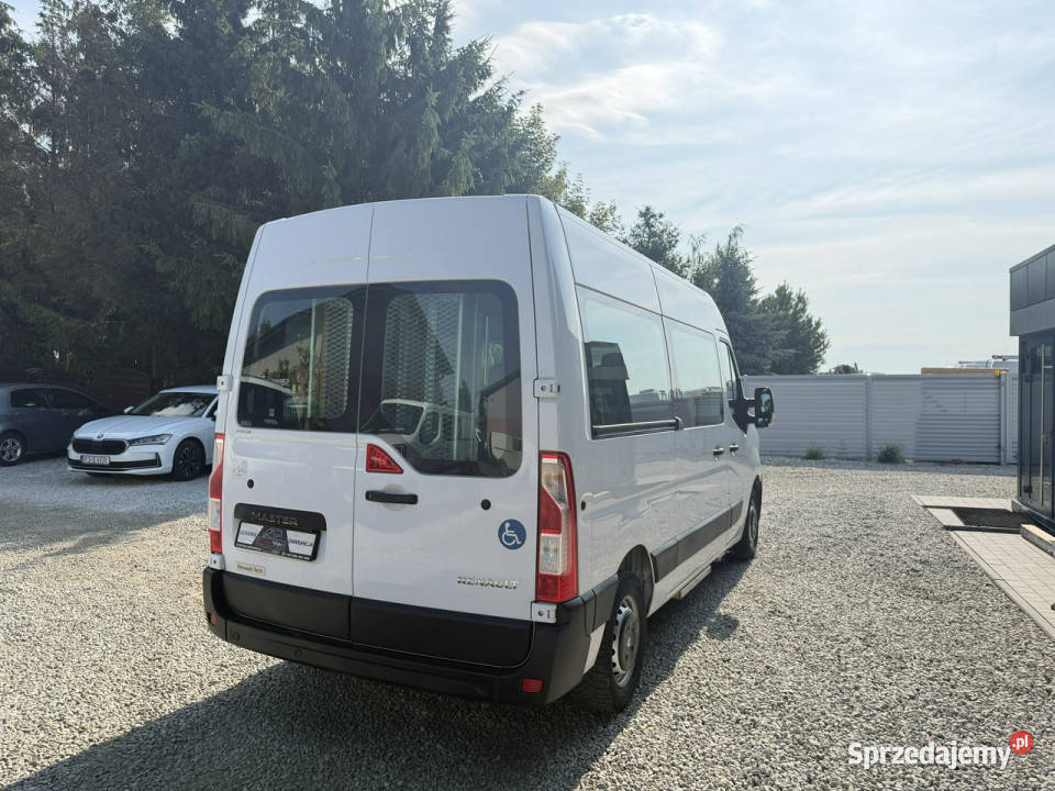 Renault Master L2H2 średniak 8osobowy lift wspomaganie kierownicy Warszawa