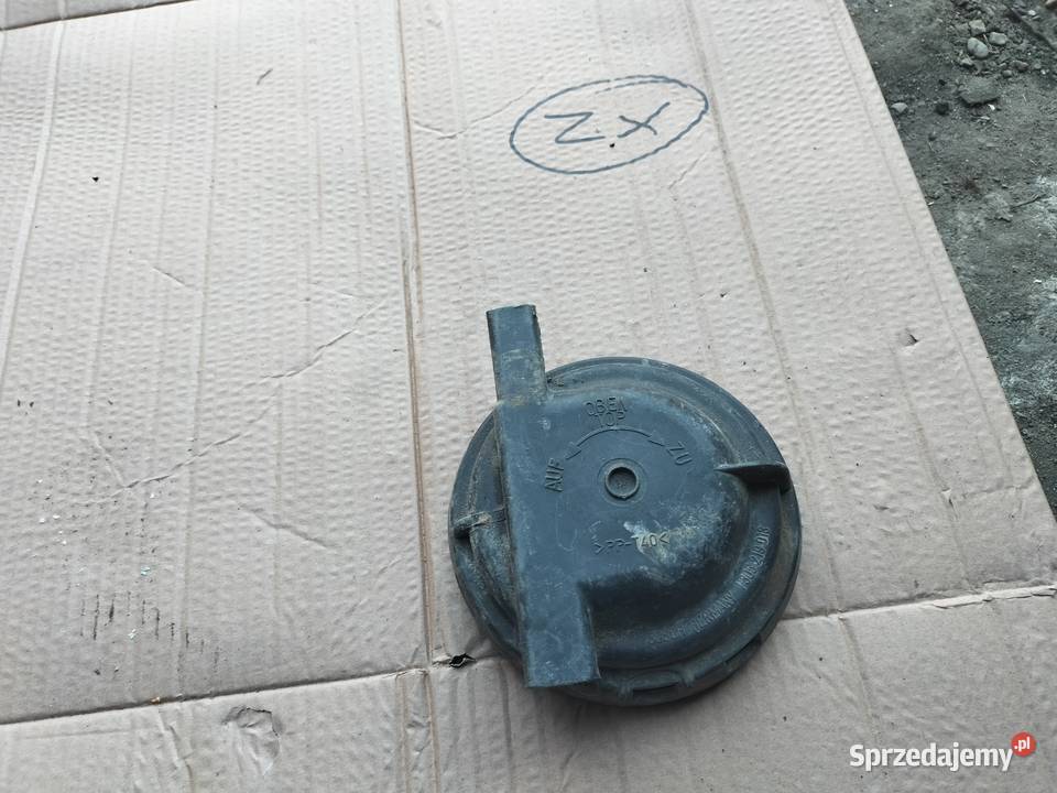 Audi 80 B3 B4 1305219013 ZAŚLEPKA LAMPY Kamień-Kolonia