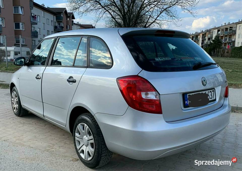 Sprzedam piękną utrzymaną Skodę fabię 2011 16 Fabia małopolskie Nowy Sącz