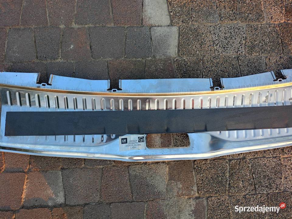 Listwa chrom bagażnika Opel astra H Połażejewo