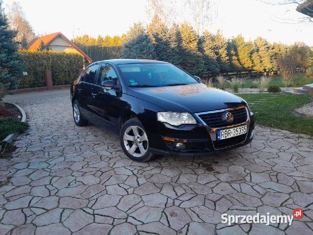 Volkswagen Passat B6 16 benzyna garażowany