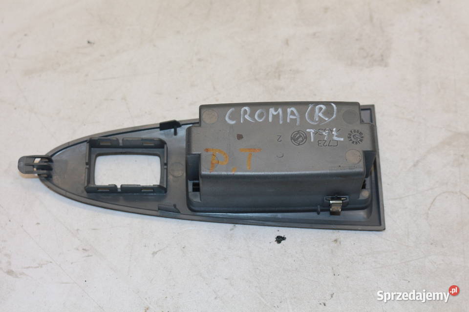 FIAT CROMA POPIELNICZKA PRAWA TYŁ KOLOR SZARY tapicerki samochodowe Prochowice sprzedam