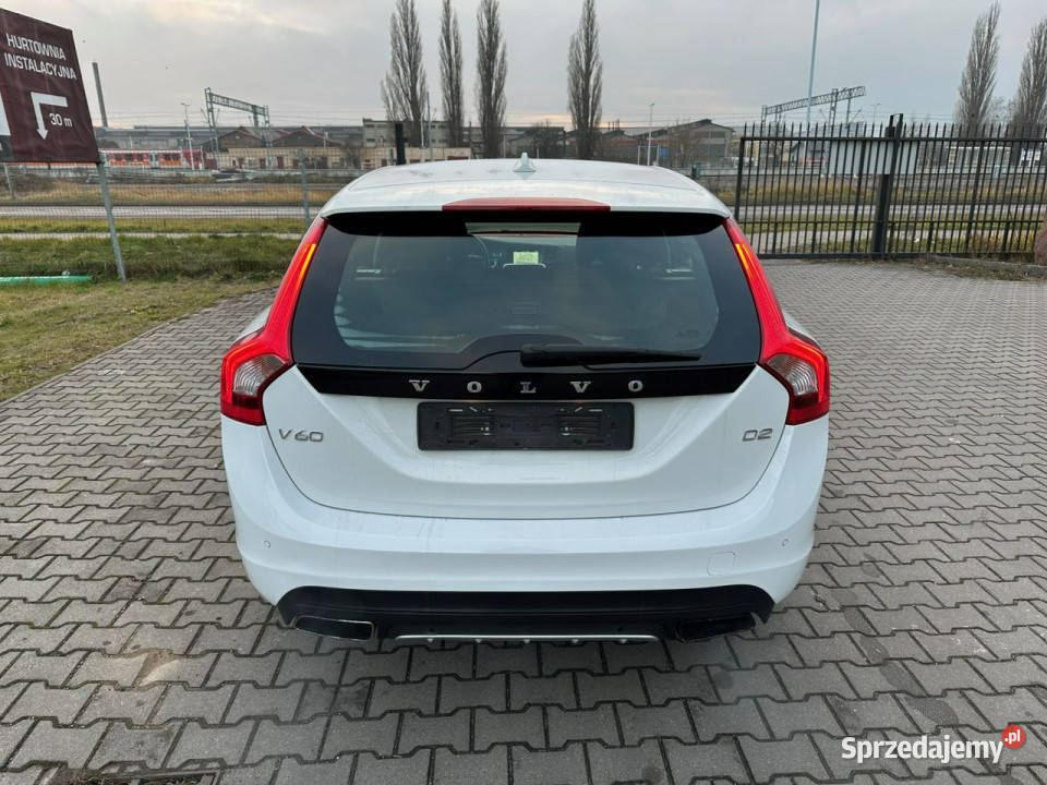 Volvo V60 20d120LIFTBOGATA NaviAlu17Super I elektrochrom. lusterka boczne Ostrowiec Świętokrzyski