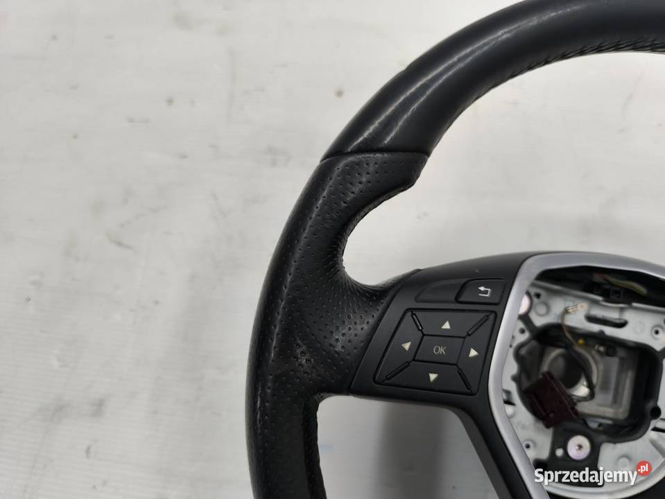 KIEROWNICA MULTIFUNKCJA SKÓRA MERCEDES W204 LIFT osobowe