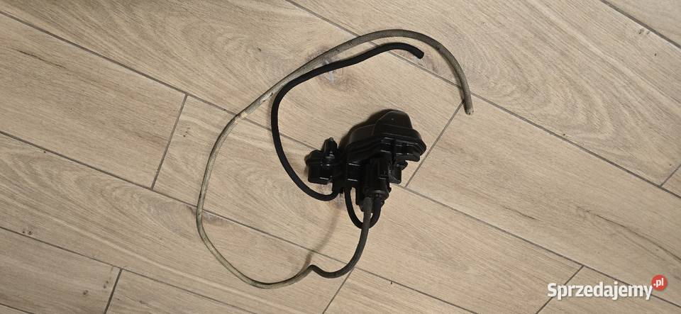 BMW X1 F48 20d Akumulator podciśnienia Rok produkcji 2018 Nysa