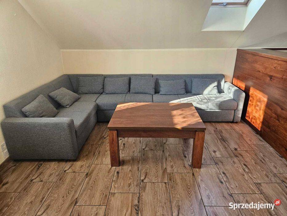 Duży narożnik wypoczynkowy z poduchami dostawa Góra