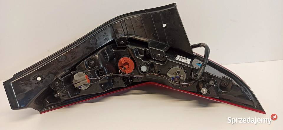 HYUNDAI BAYON LAMPA PRAWY TYŁ 92402Q0500