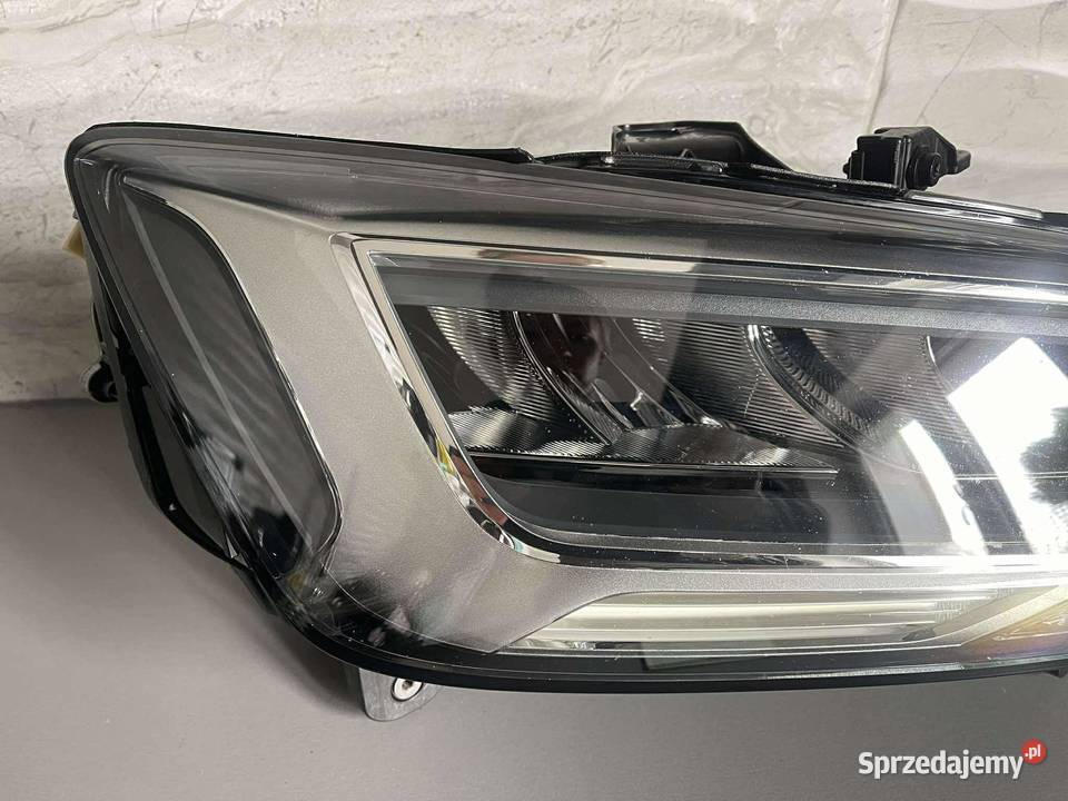 AUDI Q2 PRAWA LAMPA PRZÓD CAŁA ORYGINAŁ wielkopolskie Ostroróg