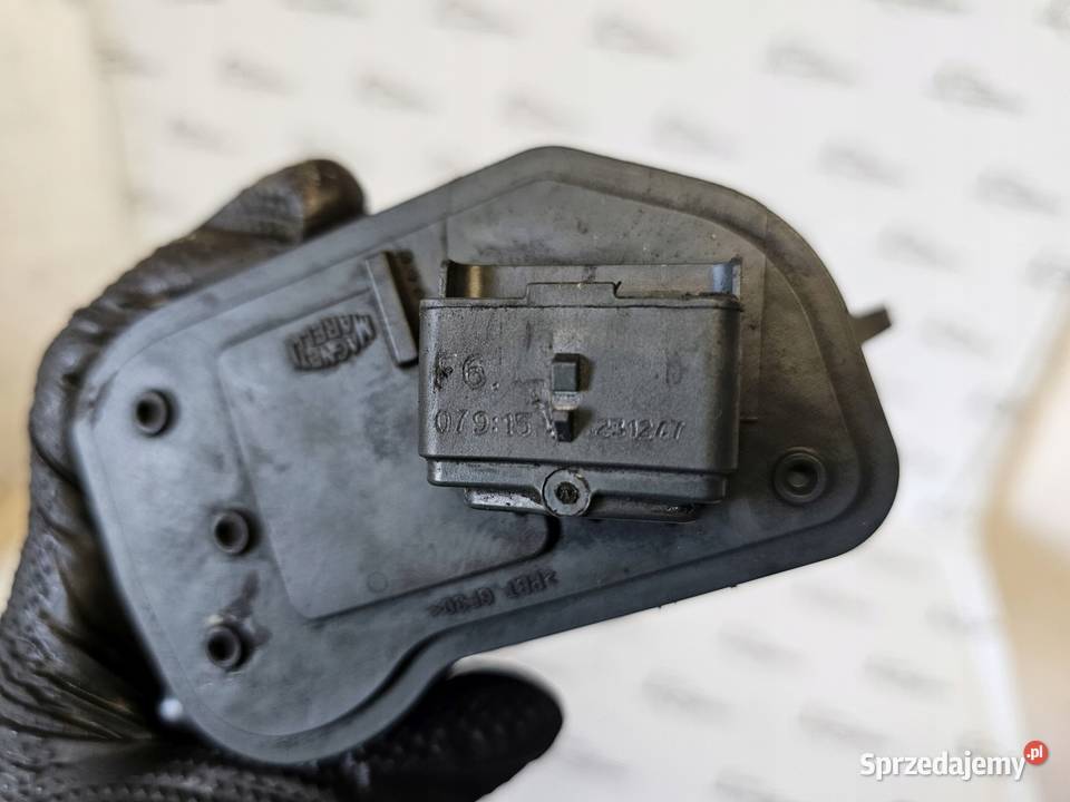 PEUGEOT 208 12 VTI HMZ HM01 82 przepustnica Kielce sprzedam