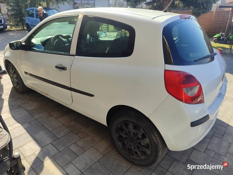 Renault Clio 2006 15 diesel 3 drzwi immobilizer małopolskie Woźniki