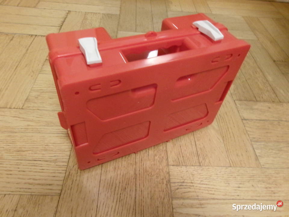 Apteczka do biura z wyposażeniem DIN 13164 sprzedam