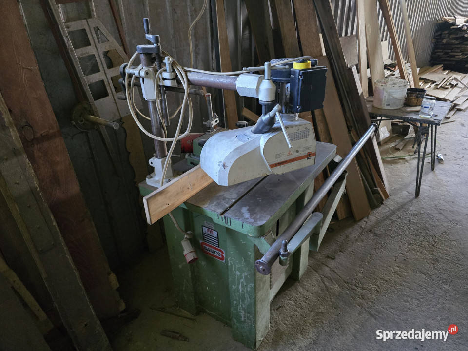 Frezarka dolnowrzecionowa SAMCO ITALY z posuwem Szczytno