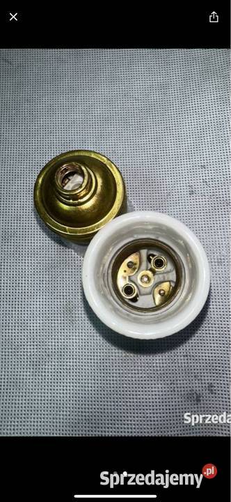 Przedwojenne oprawki z porcelankami na żarówki Gliwice