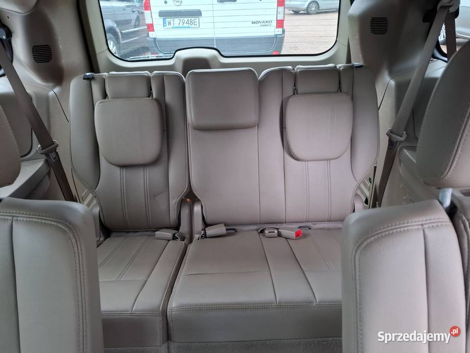 Chrysler Town and Country 2016 przebieg 170 Wasilków