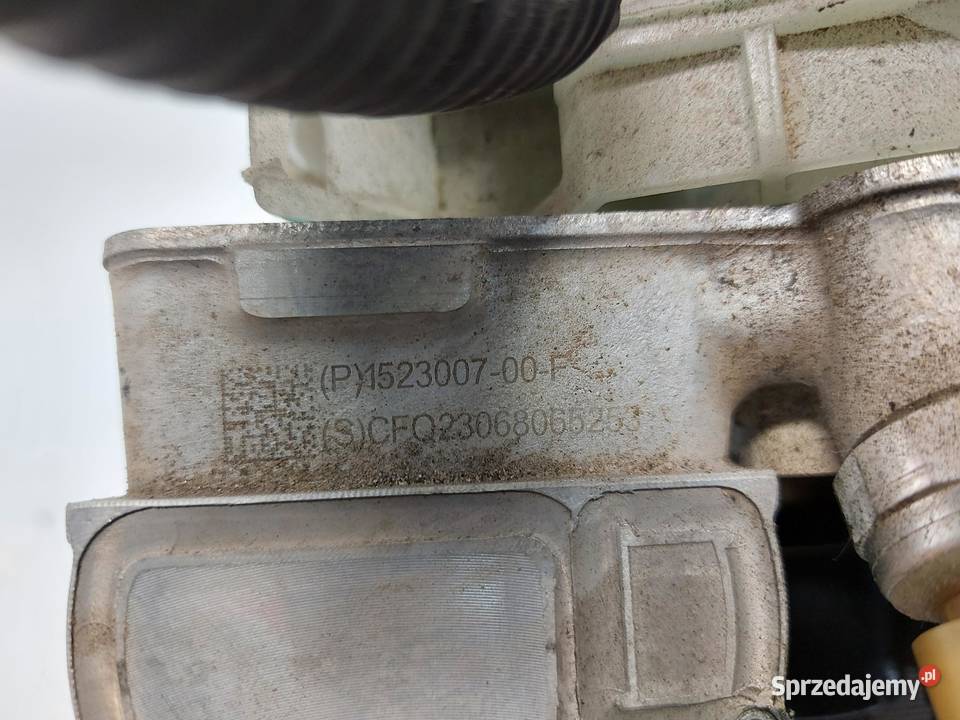 TESLA MODEL Y 2023r Pompa wymiennik ciepła wody osobowe Pompy wody