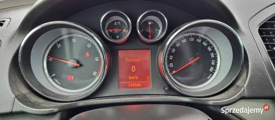 Opel Insignia 2011 Super Stan elektryczne lusterka Samochody osobowe Ropczyce