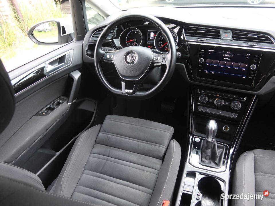 VW Touran 15 TSI kamera cofania sprzedam