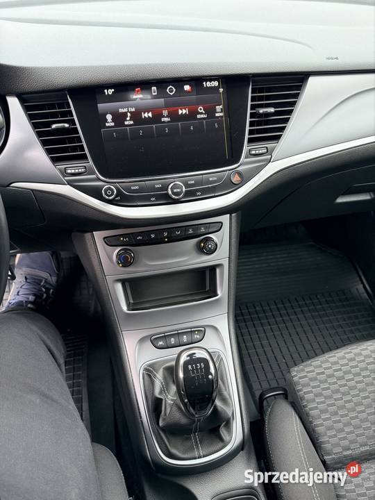 Sprzedam Opel Astra K 2018r tempomat Tomaszów Lubelski