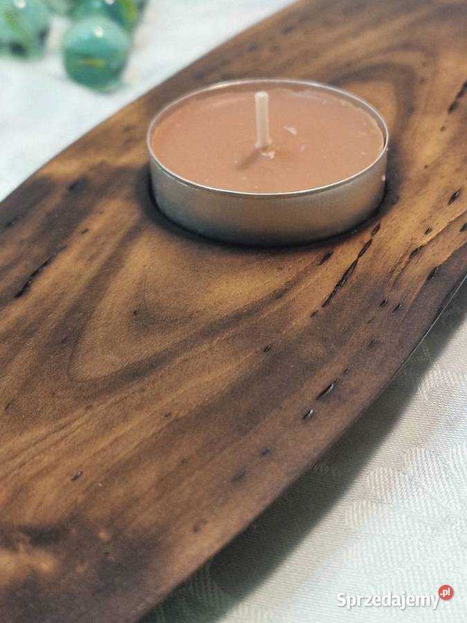 Świecznik drewniany bukowy Shou Sugi Ban Sępopol