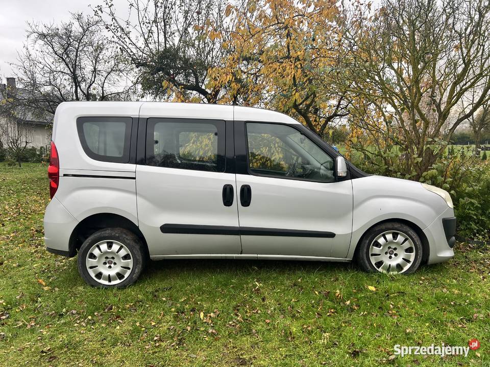 Syndyk sprzeda Fiat Doblo 16 diesel nieuszkodzony pomorskie Wejherowo