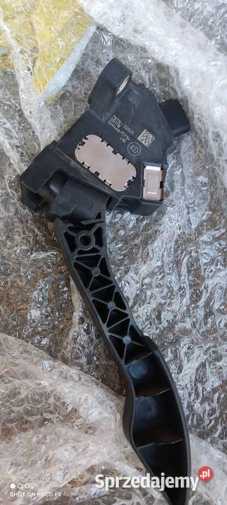 Potencjometr gazu Toyota Avensis 20092011