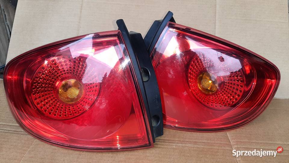 lampa tył tylna w błotnik komplet 2 seat altea Dębno sprzedam