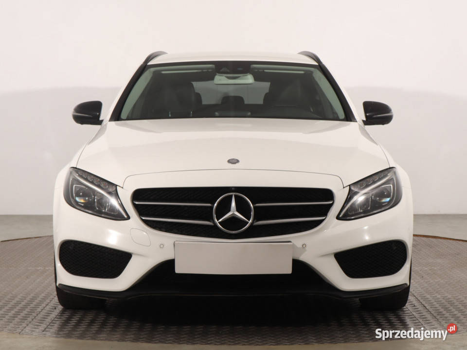 Mercedes C C 200 4MATIC podgrzewane fotele