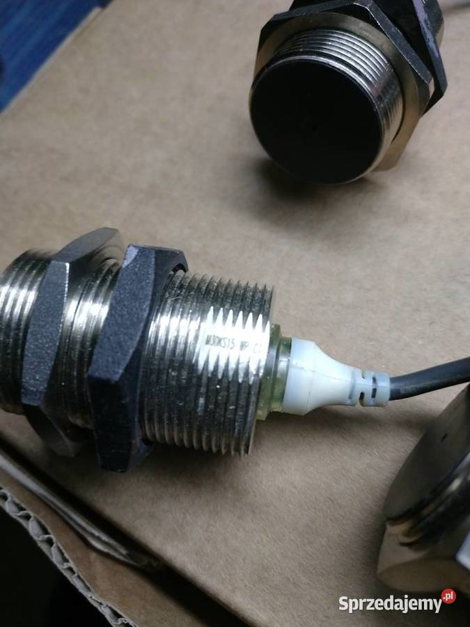 Omron Czujnik Indukcyjny E2A M30KS15 WPC1 sprzedam