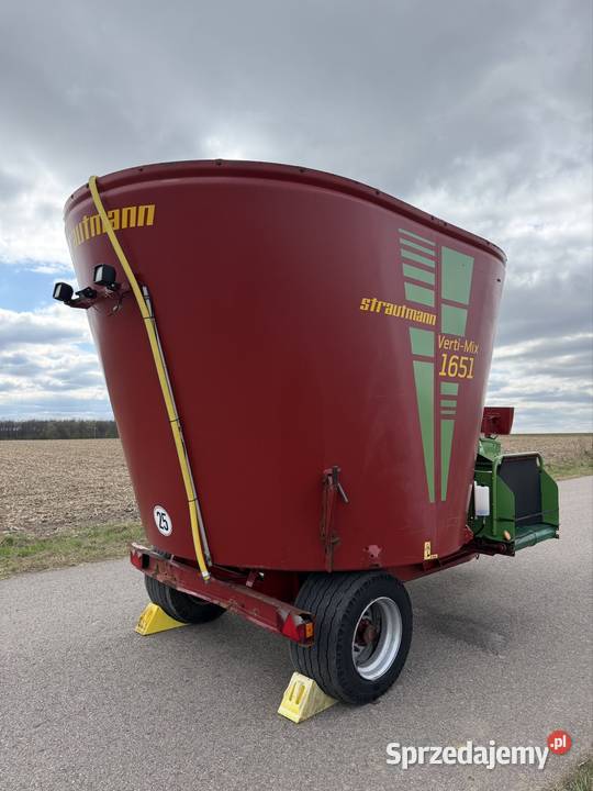 Wóz paszowy paszowóz Strautmann VertiMix 1651 Janów