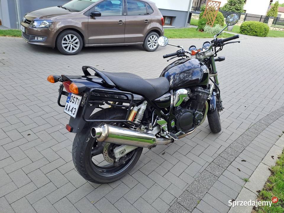 Suzuki GSX 750 Inazuma