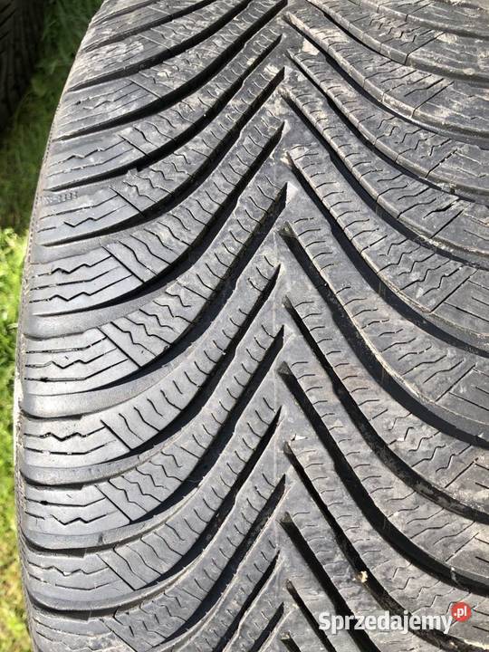 Felgi aluminiowe Audi R17 z oponami zimowymi Tuchów sprzedam