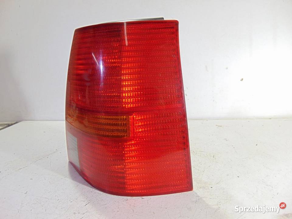 LAMPA PRAWA TYŁ VW GOLF IV KOMBI 1J9945075P Lampy tylne sprzedam