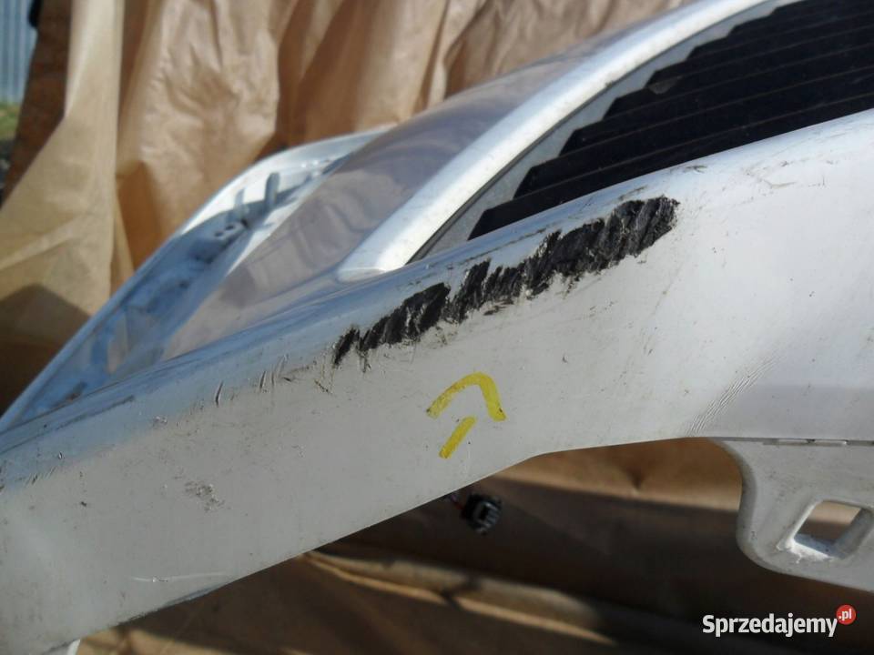 Zderzak Przód Przedni Toyota Corolla E21 Sedan Zderzaki Nowy Tomyśl