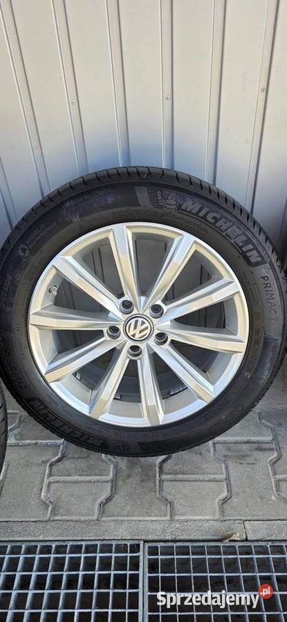 Oryginalne Koła VW Passat Skoda Superb R17Opony Jelcz-Laskowice