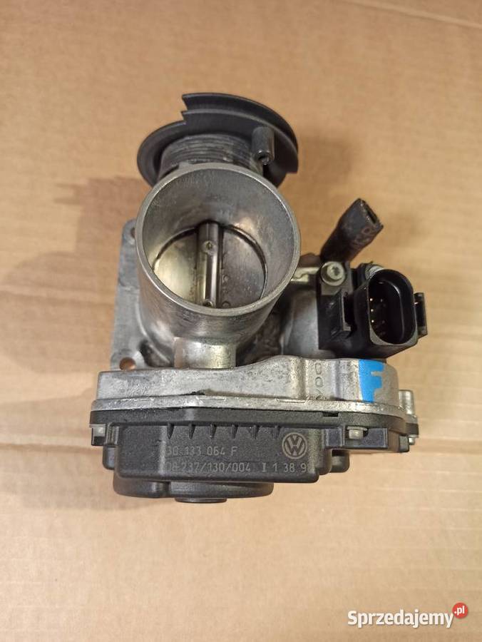 Skoda Octavia 16 Przepustnica VDO 030133064F osobowe Bolesławiec