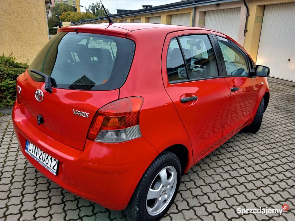 toyota yaris lift 20092010 174 10benzsalon Bydgoszcz