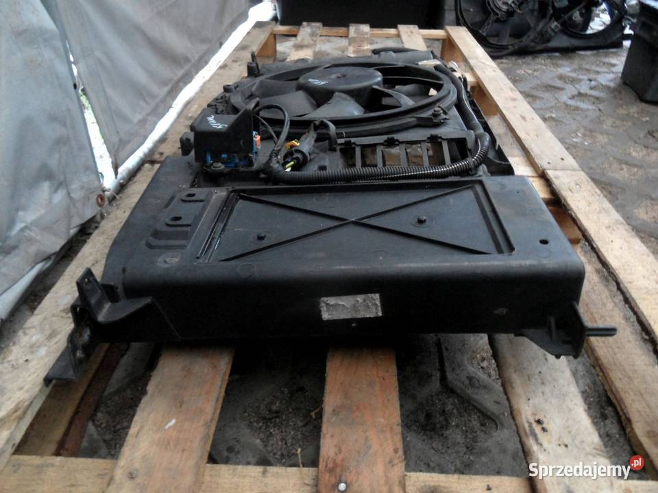 PEUGEOT 3008 11r 16 VTI wentylator chłodnicy osobowe Wentylatory chłodnicy