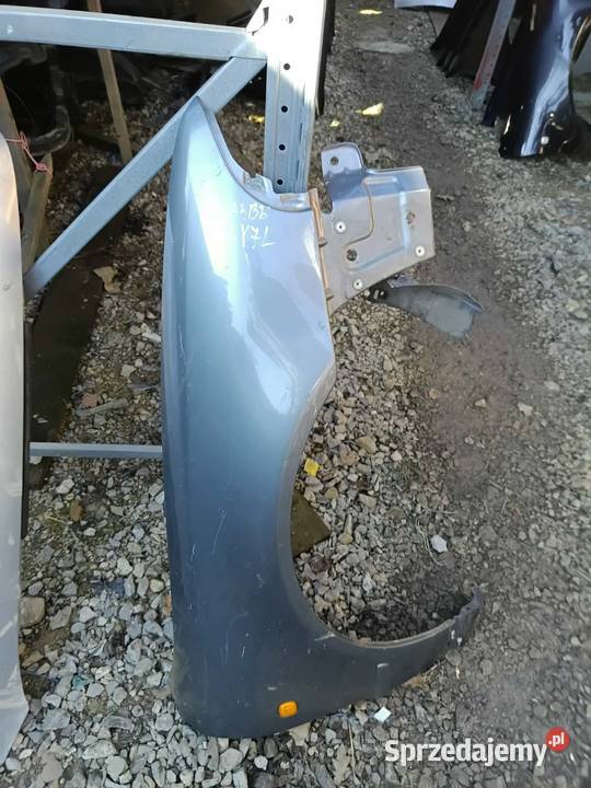 Błotnik błotniki prawy lewy Audi A4 B5 Bodzentyn