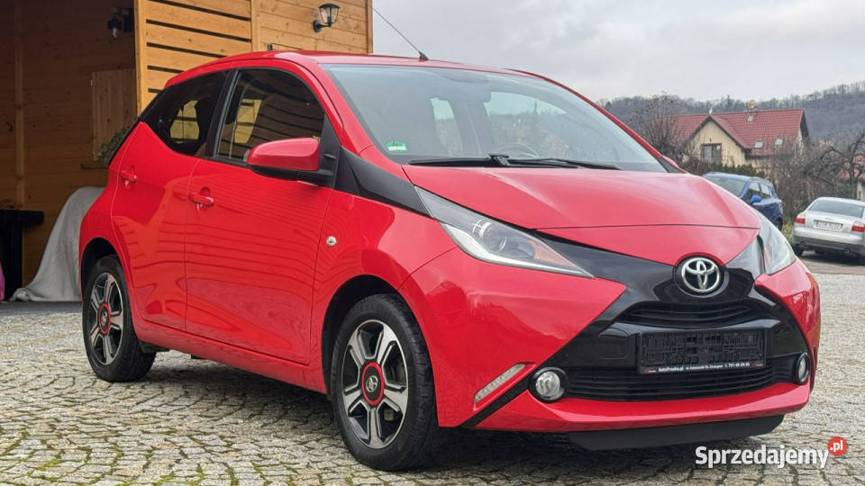 Toyota Aygo 10 Benz 70 z Niemiec Serwis 5 Drzwi manualna