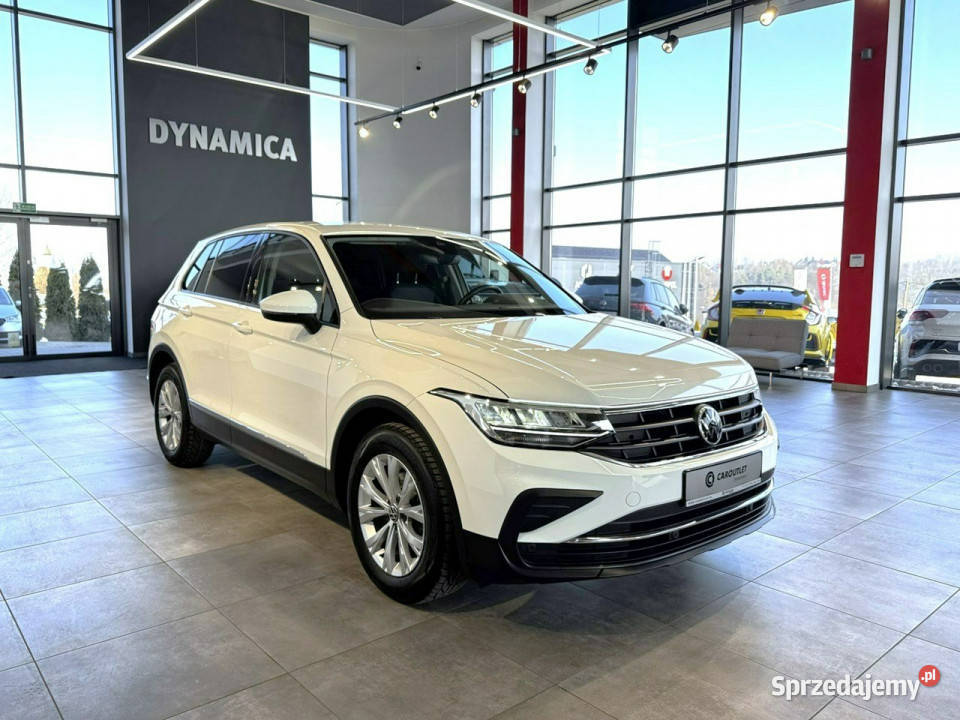 Volkswagen Tiguan 15TSI 150 M6 20202021 r sal I